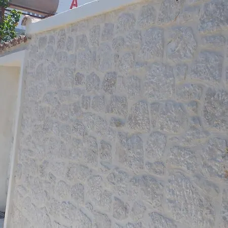 Stone House بيت للعطل